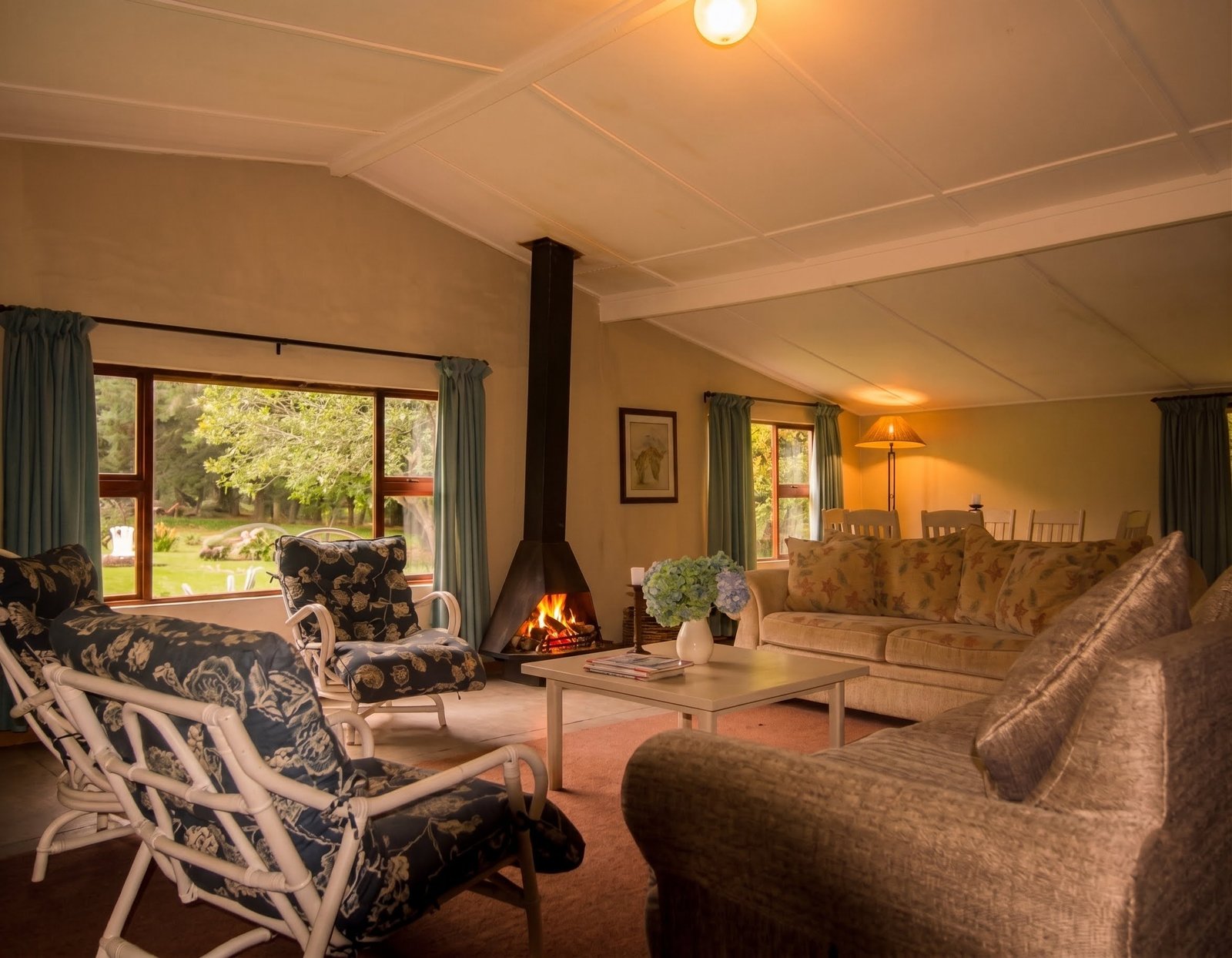 The lounge fireplace at Hoopoe