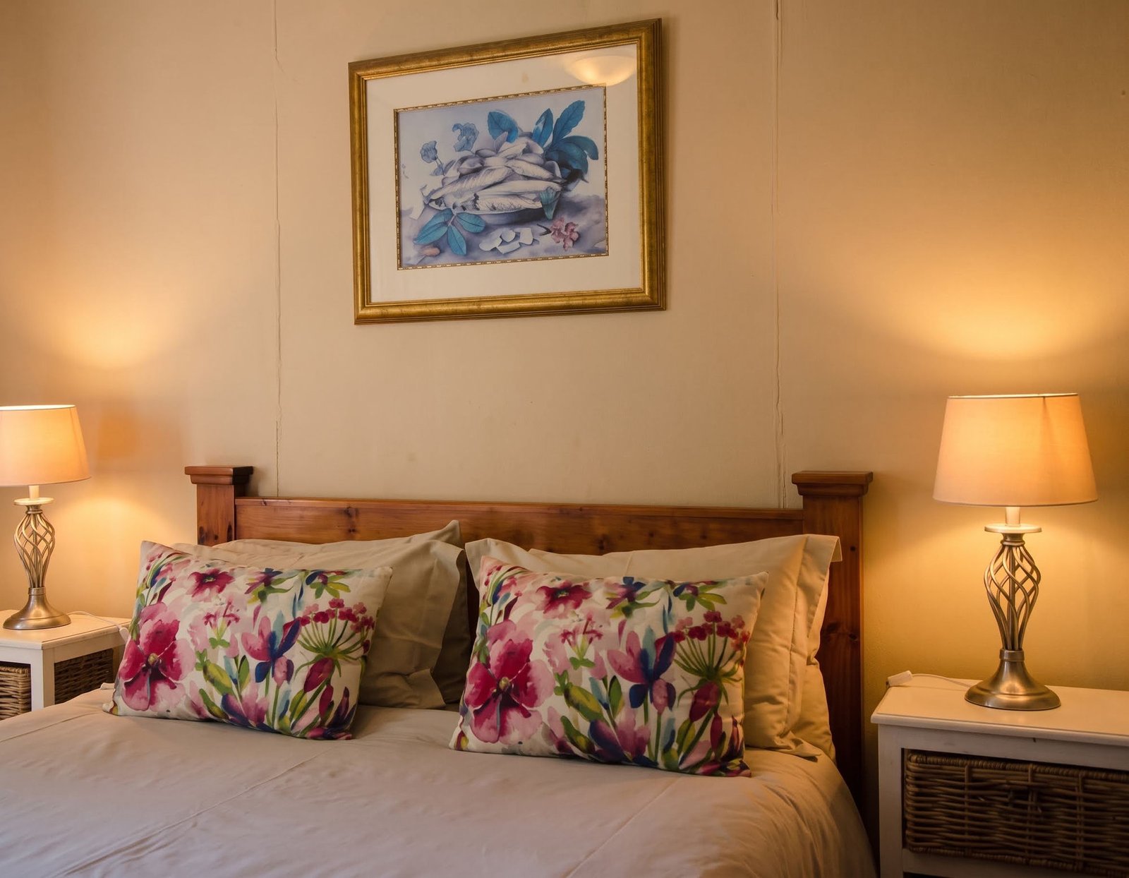 The queen bedroom at Loerie