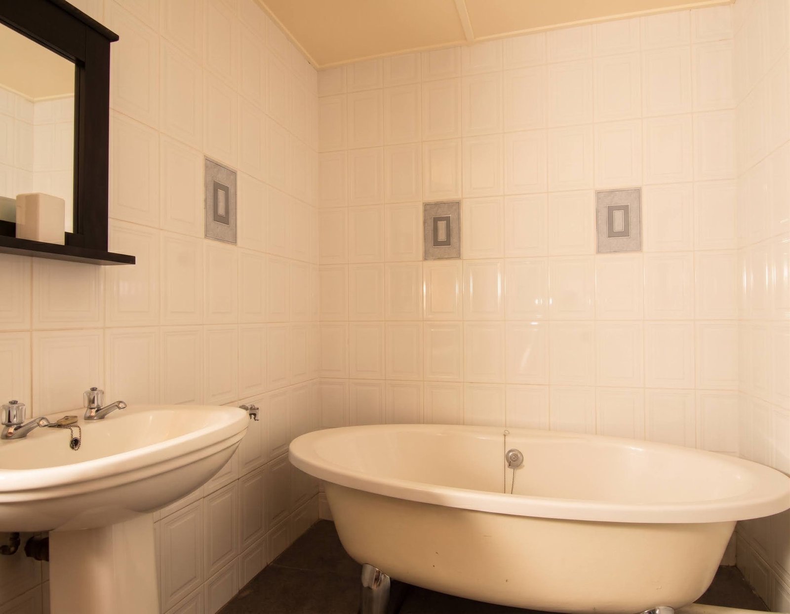 One of the en-suite bathrooms at Sunbird