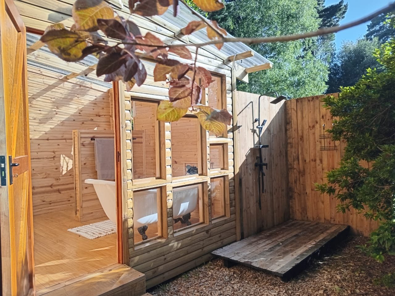 Another view of the outdoor bathroom at Misty Campsite
